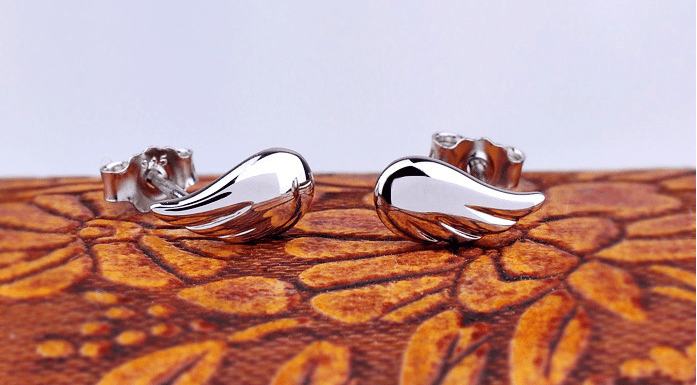 Velóra Angel Wing Studs - VELORÁ