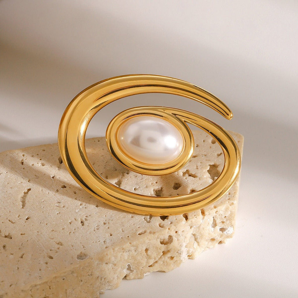 Velóra Aura – Spiral Pearl Brooch - VELORÁ