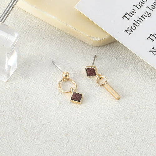Velóra Auri – Chic Silver Studs - VELORÁ