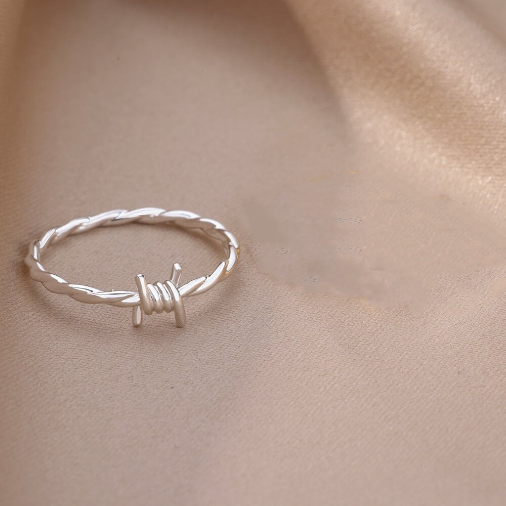 Velóra Élan Hollow Ring - VELORÁ