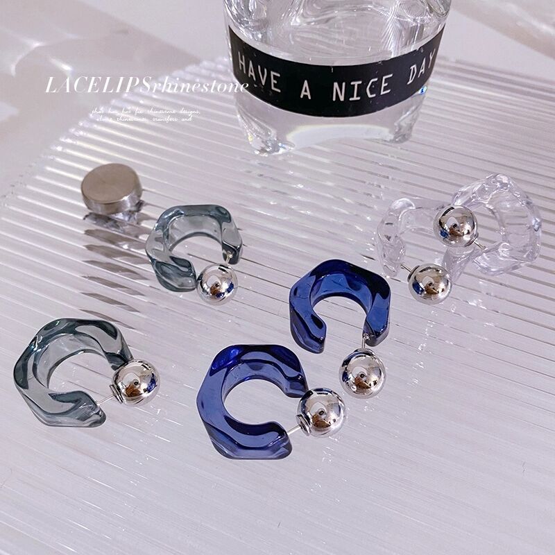 Velóra Geo Acrylic Earrings - VELORÁ