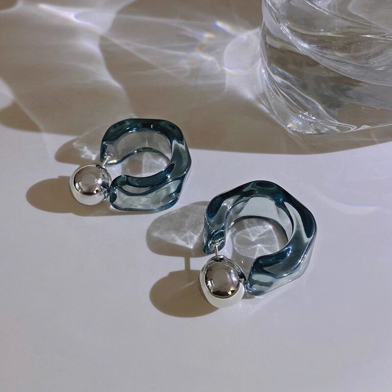 Velóra Geo Acrylic Earrings - VELORÁ