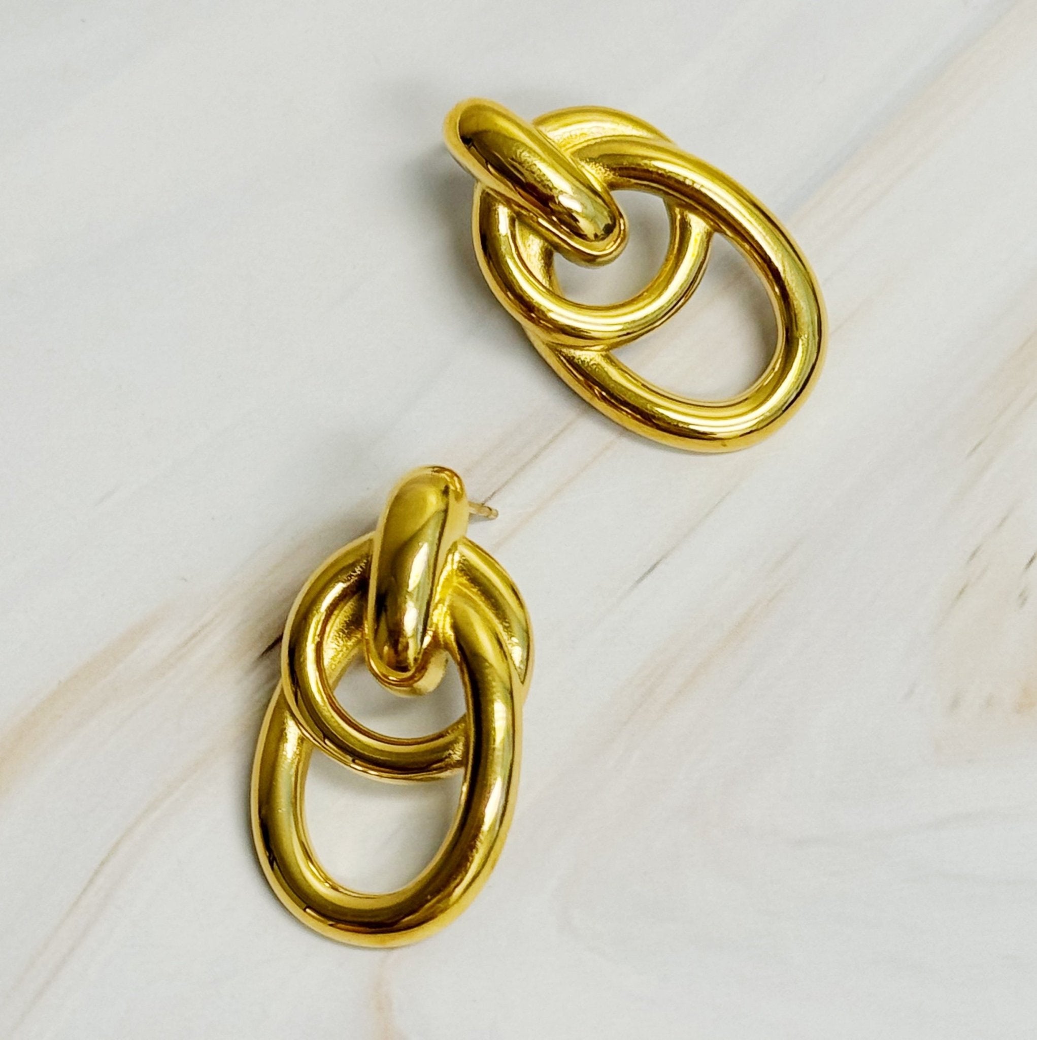 VELORA LILA Gold Earrings - VELORÁ