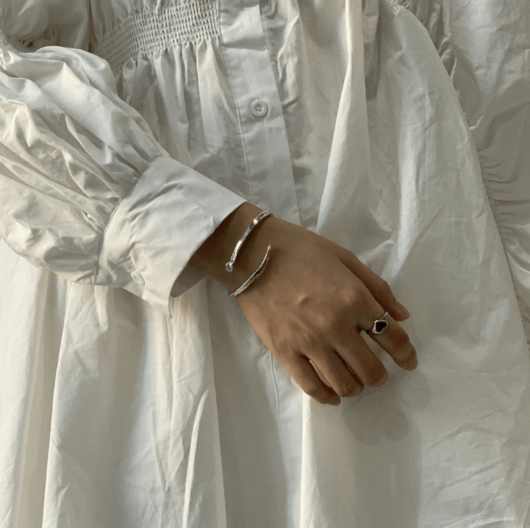 Velóra Nail Edge Bracelet - VELORÁ