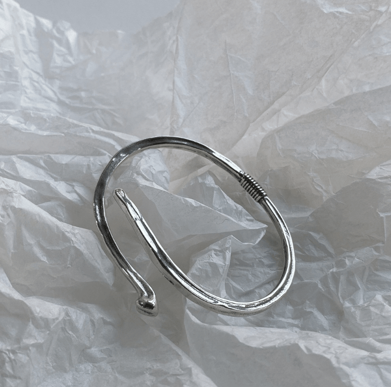 Velóra Nail Edge Bracelet - VELORÁ