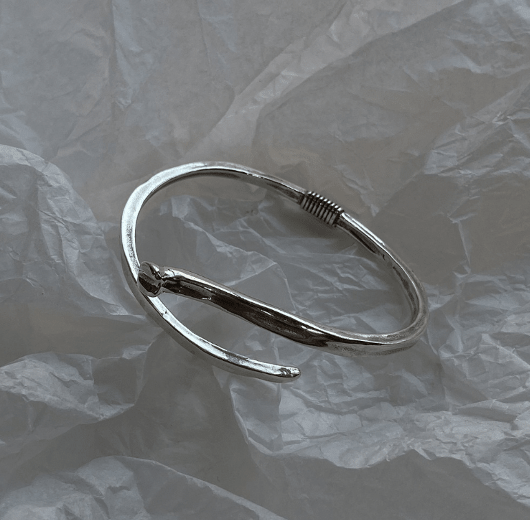 Velóra Nail Edge Bracelet - VELORÁ
