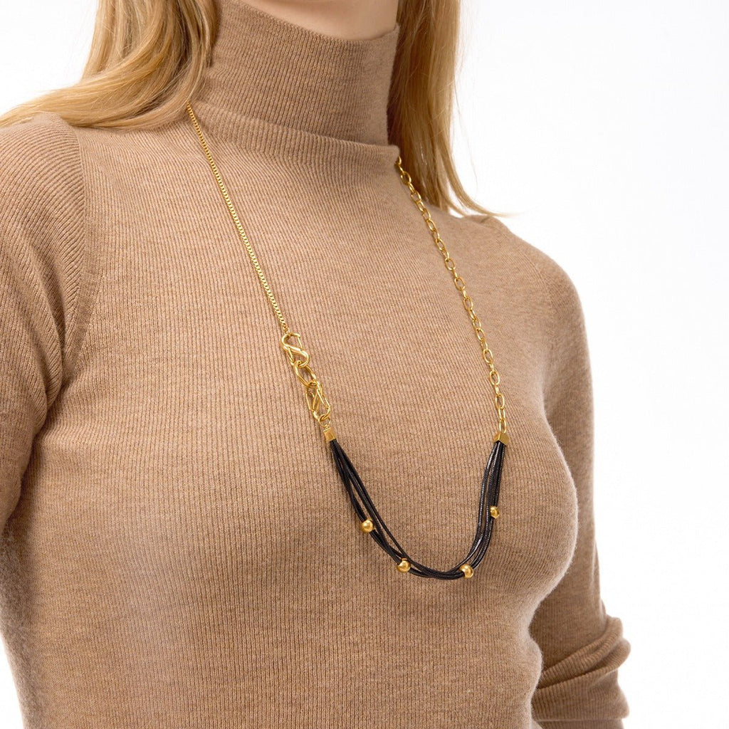 Velora Noir Cord Necklace - VELORÁ