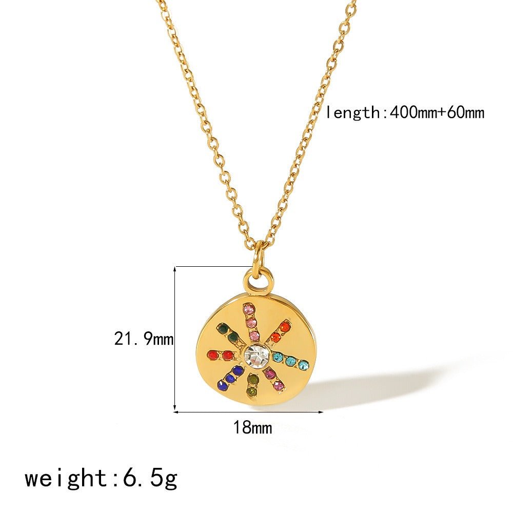 Velóra Nóva – Radiant Embossed Pendant Necklace - VELORÁ