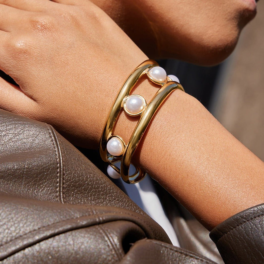 Velóra Sélene – Luxe Air Bangle - VELORÁ