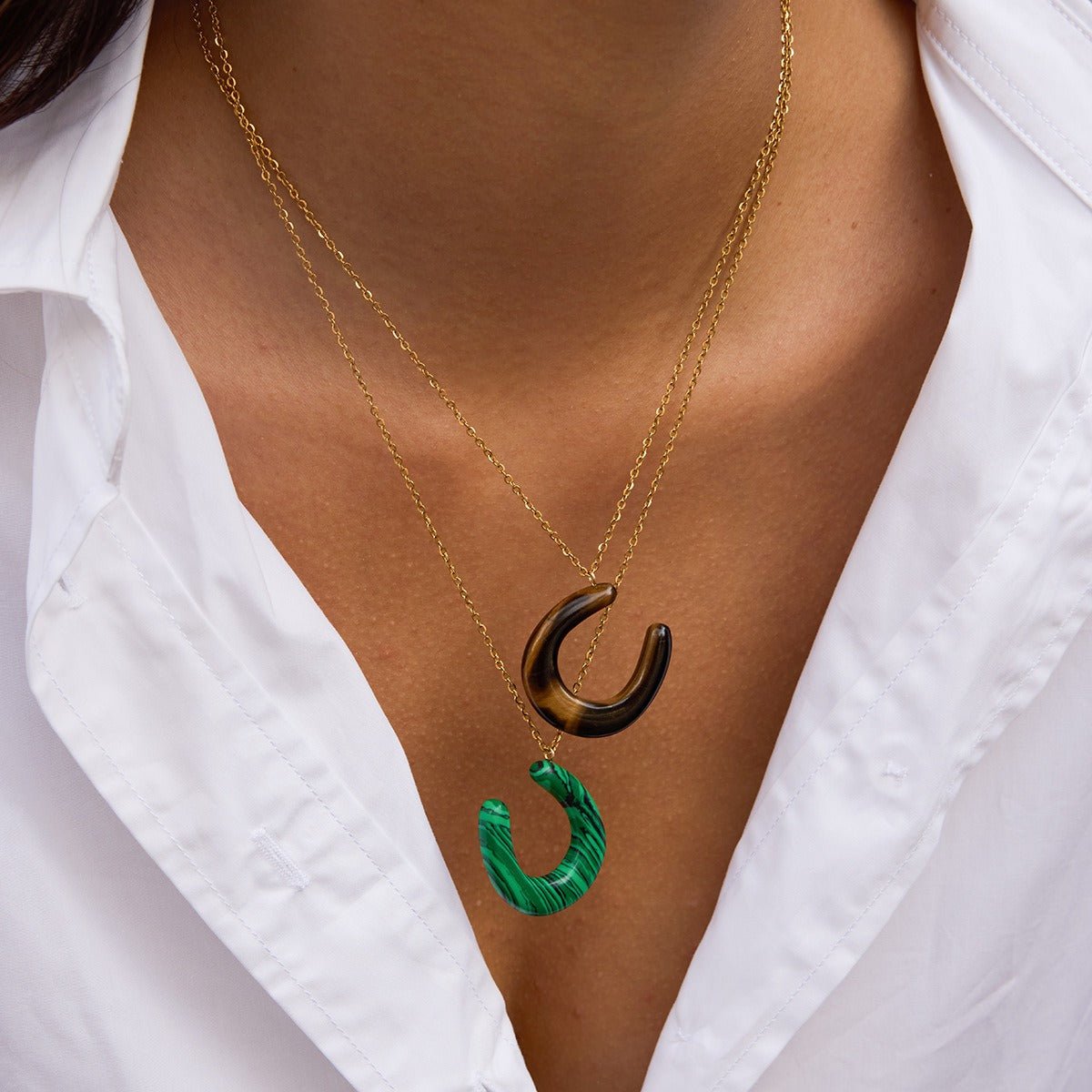 Velóra Sélene – Tiger’s Eye & Malachite Horseshoe Pendant - VELORÁ