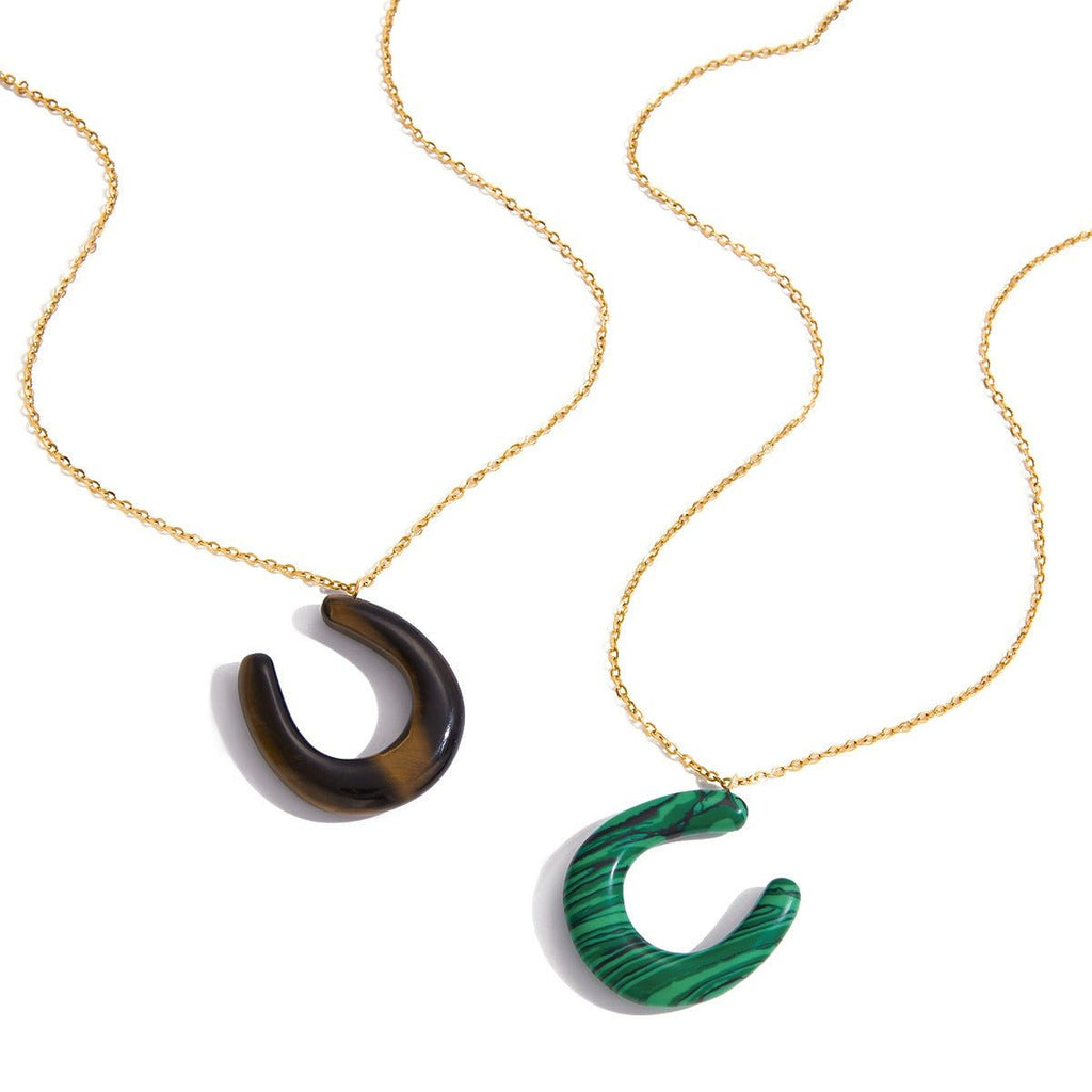 Velóra Sélene – Tiger’s Eye & Malachite Horseshoe Pendant - VELORÁ