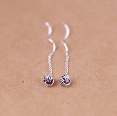 Velóra Textured Threader Earrings - VELORÁ