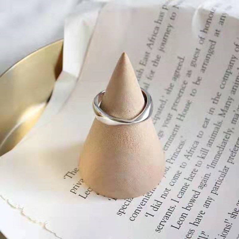VELÓRA TWIST Ring - VELORÁ